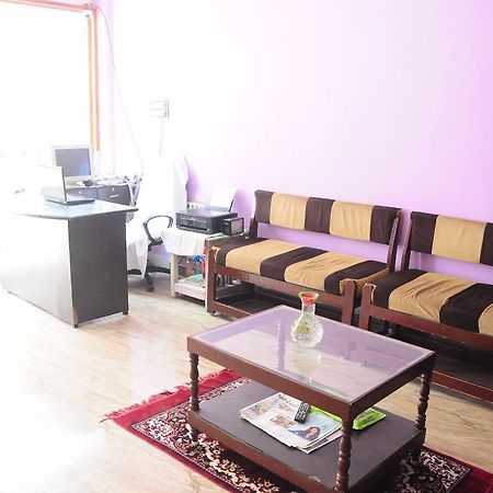Sgs Residency Villa ตีรูปาติ ภายนอก รูปภาพ